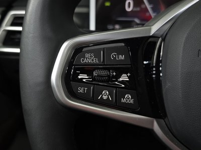 2025 BMW I4 — миниатюра 21