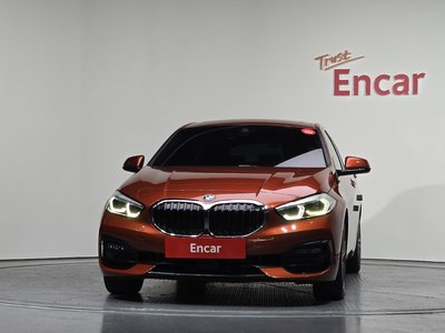 BMW 1 SERIES - 2