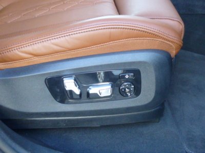 2025 BMW X6 — миниатюра 44