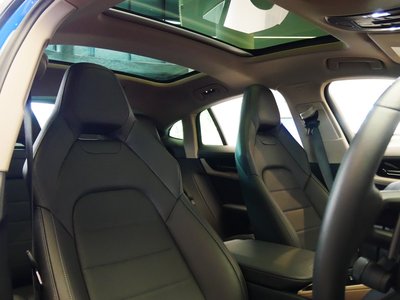 PORSCHE PANAMERA - 7