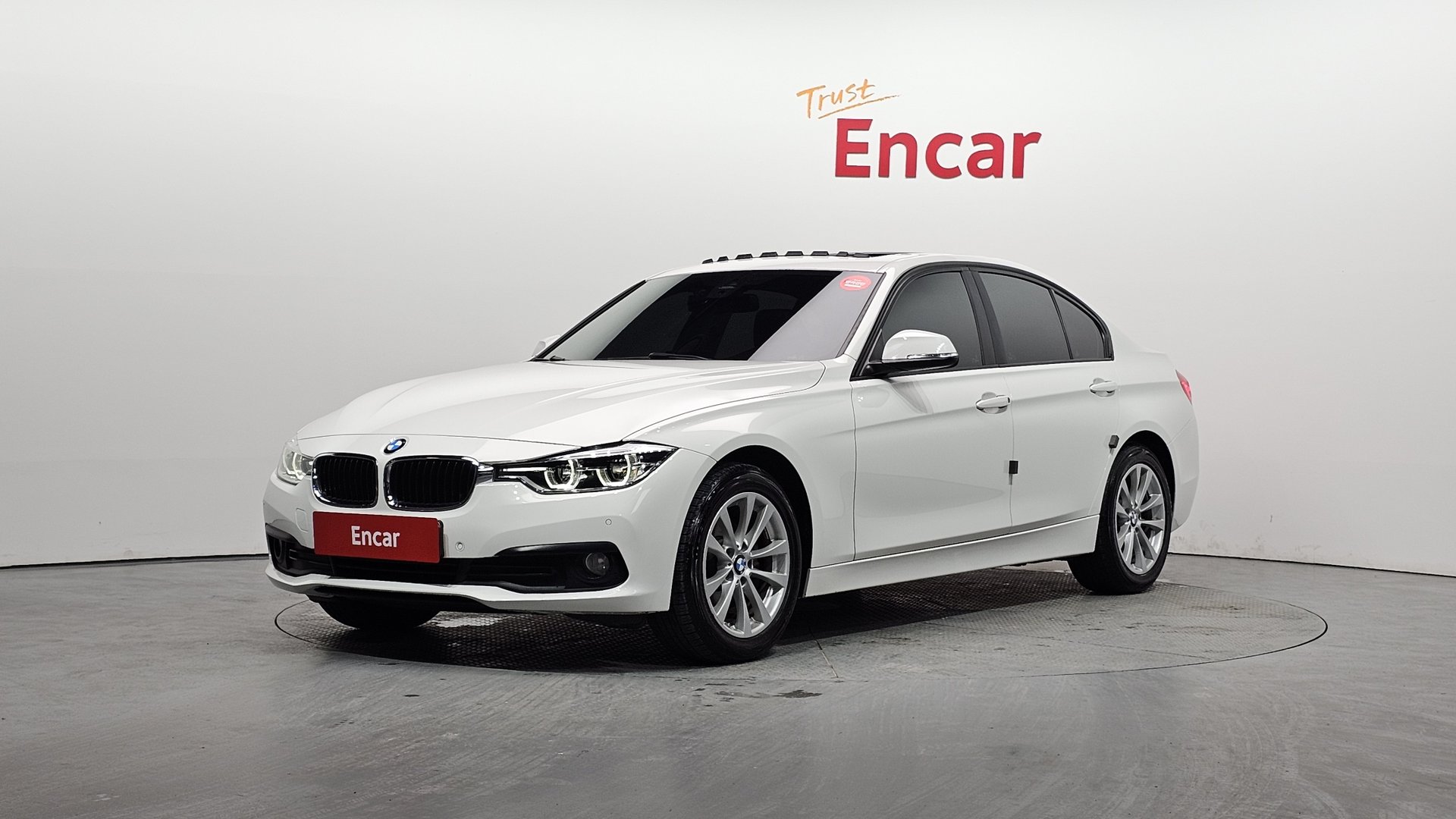 BMW 3 SERIES - View 1