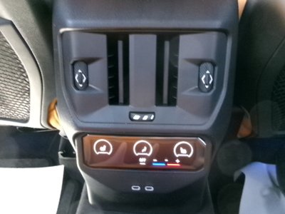 صورة مصغرة 42 لـ 2025 BMW X3