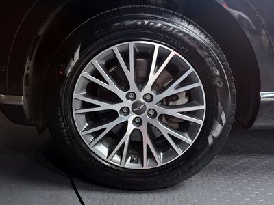GENESIS GV80 - 6