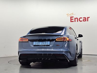 2026 Tesla MODEL S photo 4
