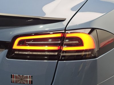 2026 Tesla MODEL S photo 10