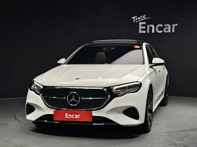 MERCEDES-BENZ E-CLASS - 2
