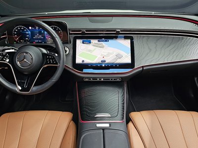 MERCEDES-BENZ E-CLASS - 5