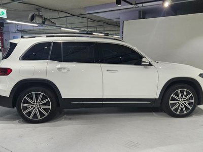 2025 Mercedes-BENZ EQB 照片 9