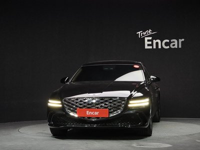 GENESIS G80 (RG3) - 2