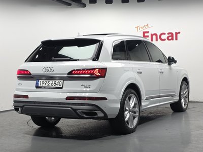 AUDI Q7 - 4