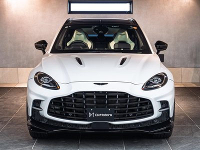 ASTON MARTIN DBX - 4