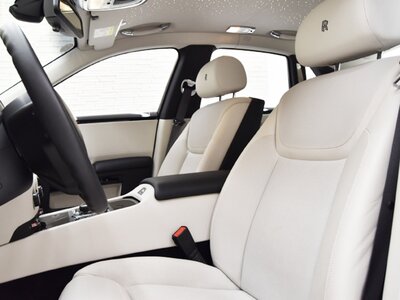 ROLLS-ROYCE GHOST - 9