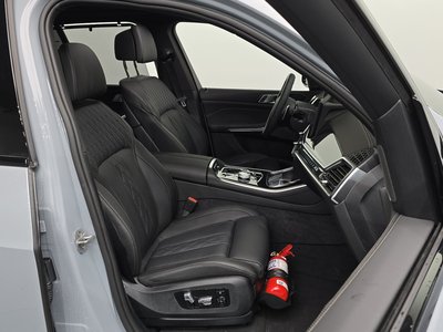 2026 BMW X5 缩略图 12
