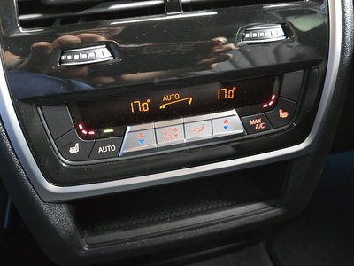 2026 BMW X5 缩略图 17