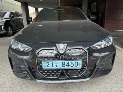 2022 BMW I4 photo 1