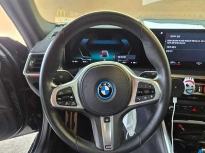 2022 BMW I4 photo 3
