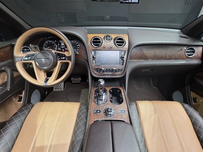 2018 Bentley BENTAYGA photo 5
