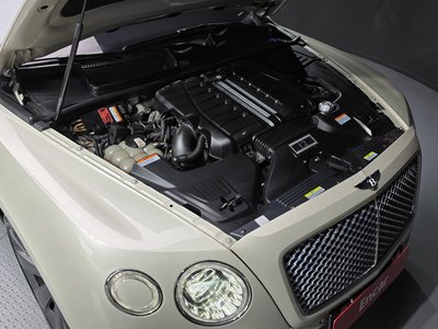 2018 Bentley BENTAYGA photo 7