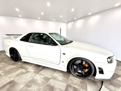 NISSAN SKYLINE GT-R - 10