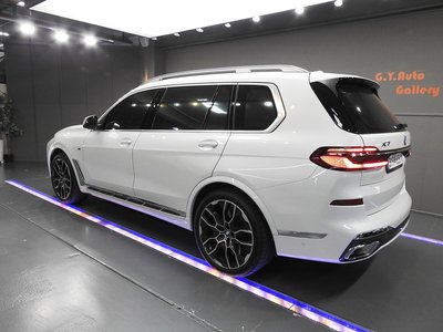 BMW X7 - 4