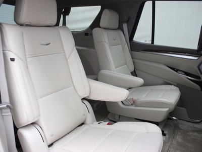 صورة مصغرة 17 لـ 2025 Cadillac ESCALADE