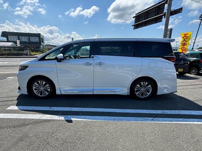 2025 TOYOTA ALPHARD — фото 9