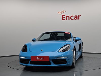 2017 Porsche 718 photo 3