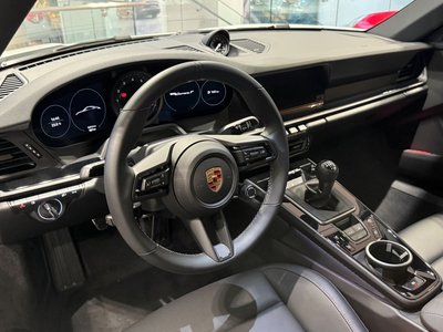 PORSCHE 911 CARRERA T - 6