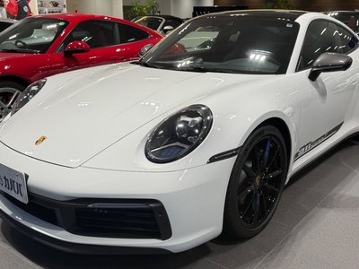 PORSCHE 911 CARRERA T - 1