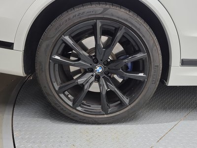 BMW X7 - 6