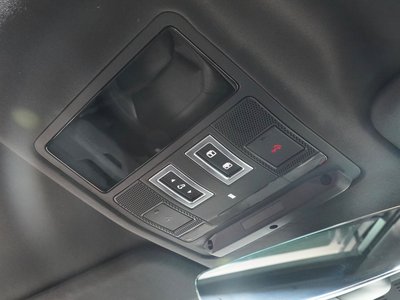 LAND ROVER DEFENDER 2023 thumbnail 35