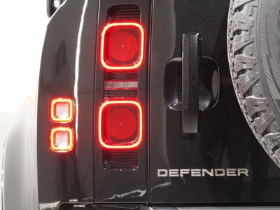 LAND ROVER DEFENDER 2023 thumbnail 30