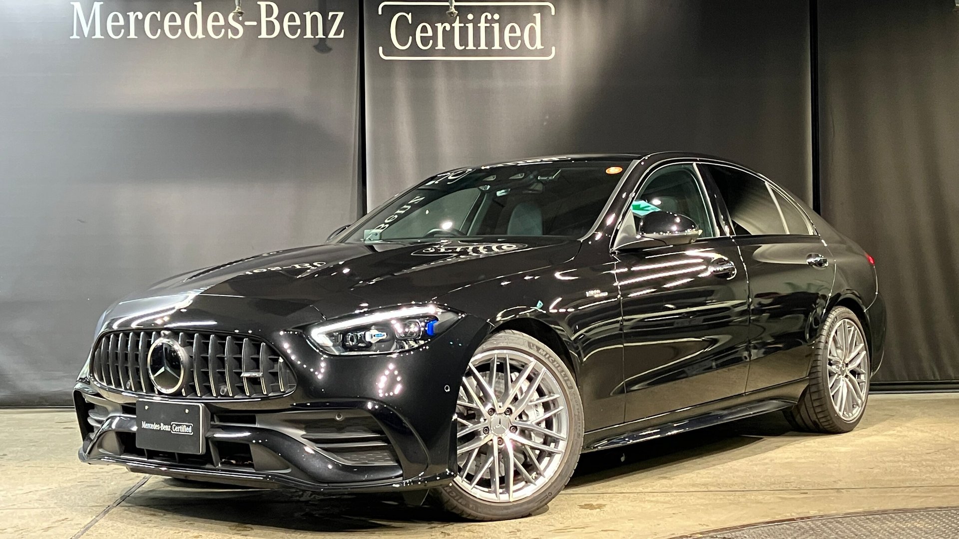 MERCEDES-BENZ C-CLASS AMG - View 1