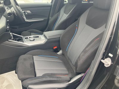 صورة مصغرة 34 لـ 2025 BMW 3 SERIES TOURING