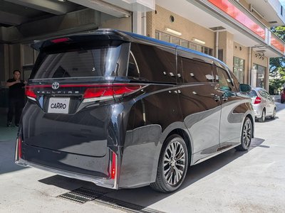 2025 Toyota VELLFIRE — фото 8