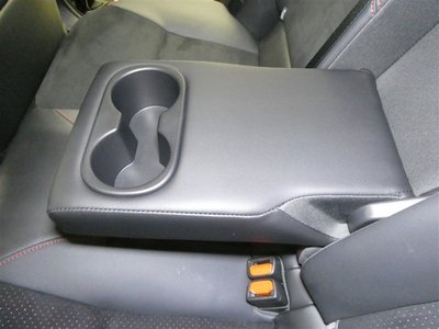 صورة مصغرة 32 لـ 2023 Toyota GR COROLLA