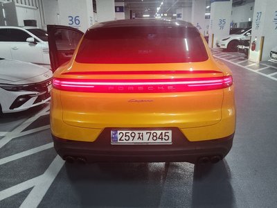 PORSCHE CAYENNE - 3
