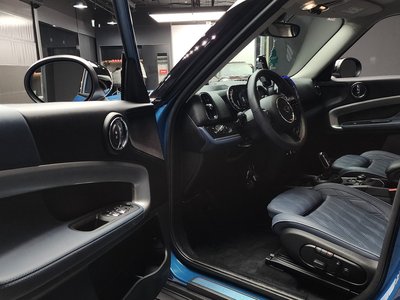 MINI COUNTRYMAN - 10