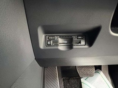 TOYOTA VELLFIRE - 10