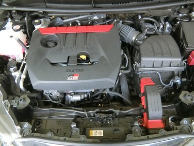 صورة مصغرة 28 لـ 2024 Toyota GR YARIS