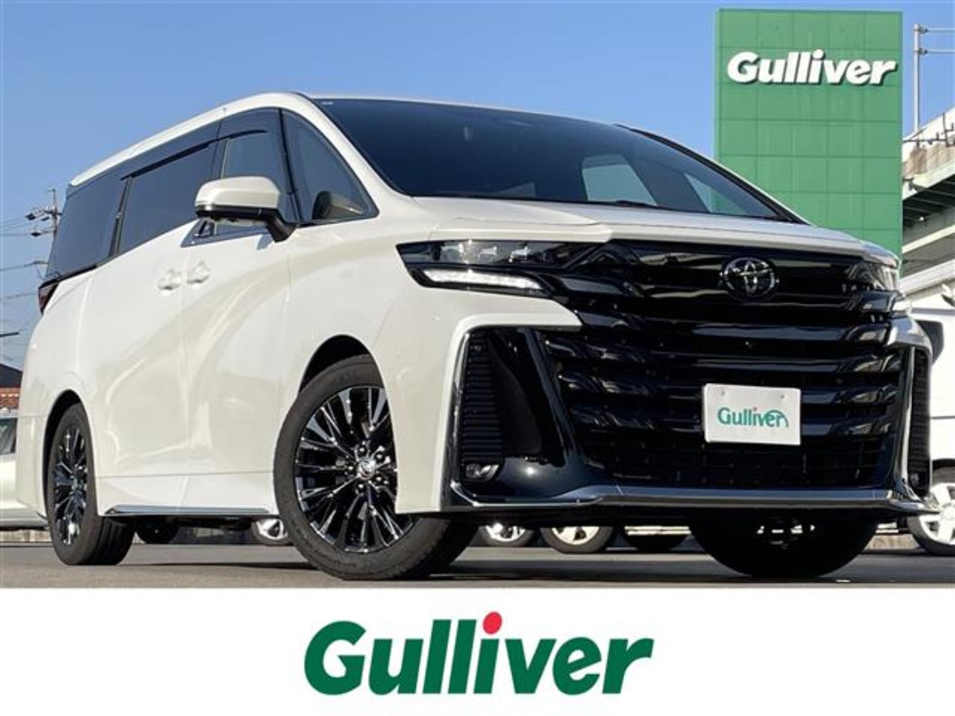 TOYOTA VELLFIRE - View 1