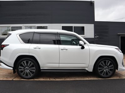 LEXUS LX - 4