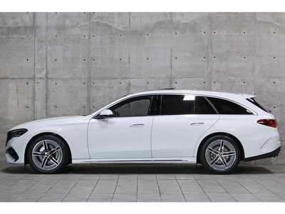 MERCEDES-BENZ E-CLASS WAGON - 8