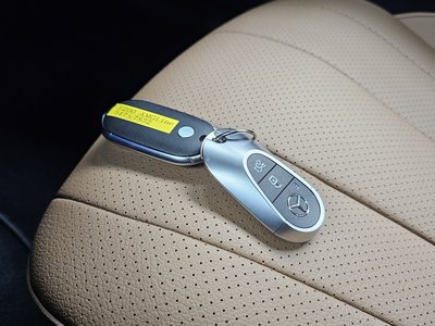 2025 Mercedes-BENZ E-CLASS — миниатюра 21