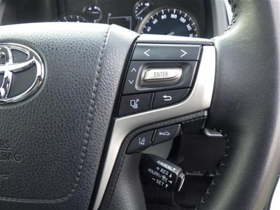 TOYOTA LAND CRUISER PRADO - 10