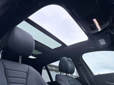 MERCEDES-BENZ E-CLASS WAGON - 9