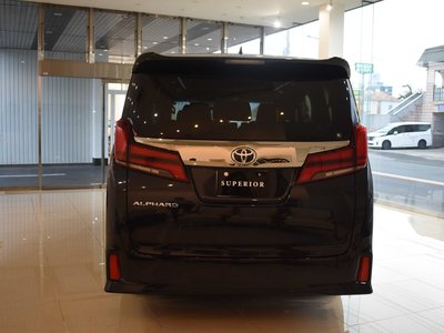 2021 Toyota ALPHARD — фото 8