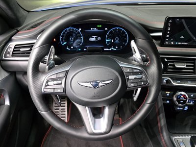 2021 Genesis THE NEW G70 thumbnail 13
