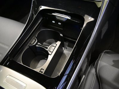 2025 MERCEDES-BENZ C-CLASS — миниатюра 47