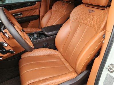 BENTLEY BENTAYGA - 9